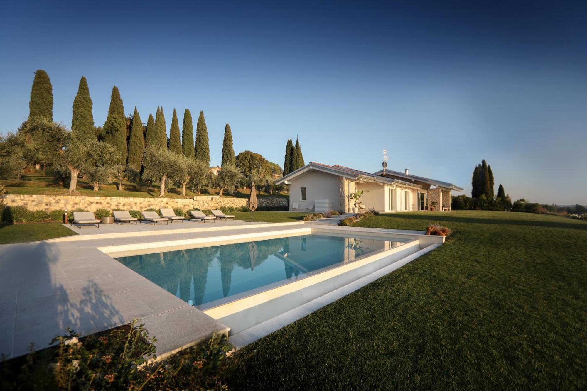 Villa F Bardolino Exterior photo